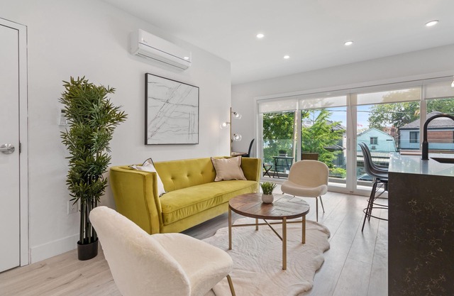 Newly Built & Professionally Designed Modern Sleek Executive Suite - Leslieville