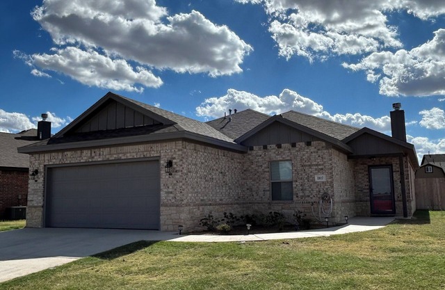 Newly Constructed Spacious 4-bed 2-bath house in Wolfforth