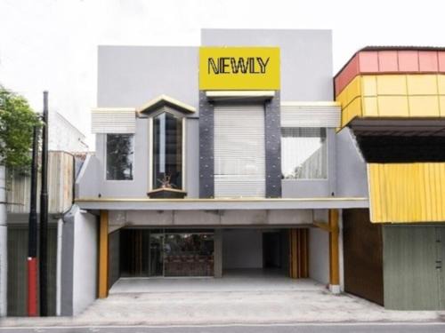 NEWLY Crown Residence Yogyakarta