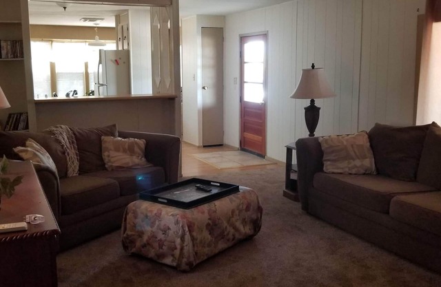 Newly decorated mobile home on 40 acre ranch outside of Tucson