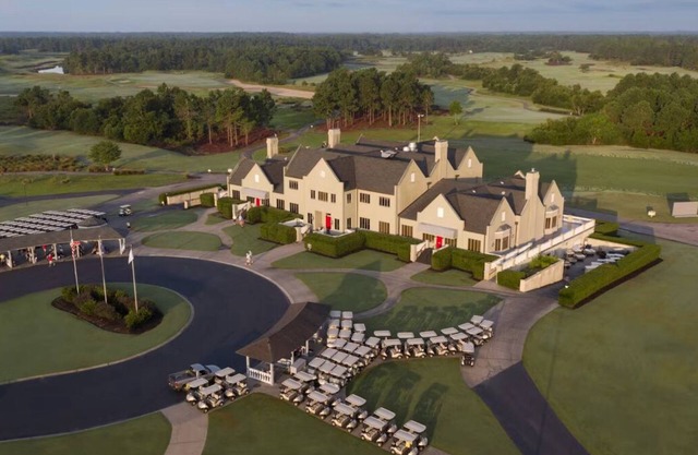Newly Listed - Legends Golf & Beach Getaway! A spacious 3-bedroom apartment.