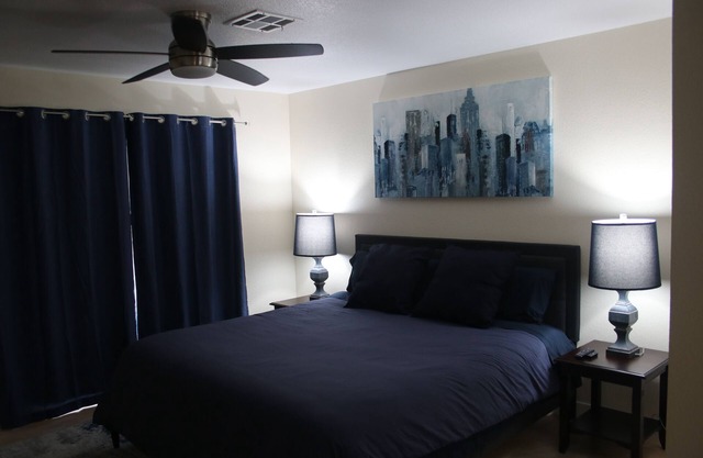 Newly Remodeled Family Home 3B/2B - Short Drive to the Strip!