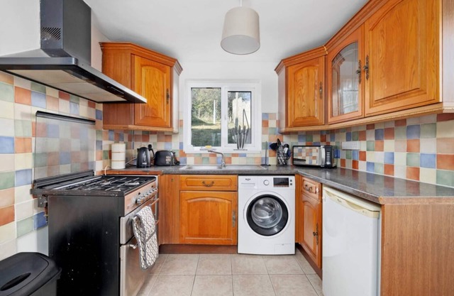 Newly Renovated 3BR House Perfect for Contractors