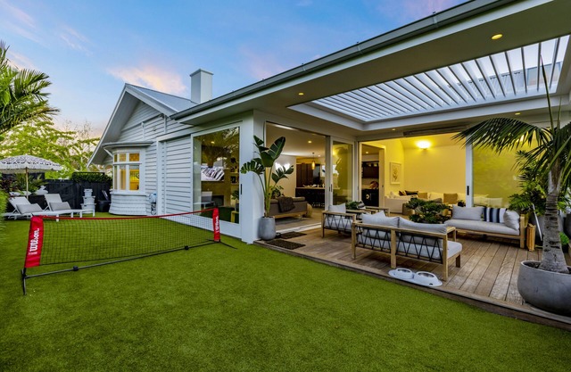 Newly Renovated Bungalow in Ponsonby Family fun House !