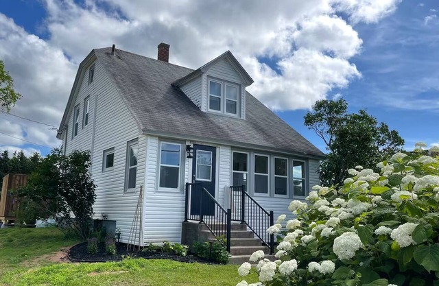 Newly renovated, charming countryside home.