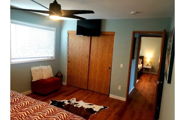 Newly Renovated Condo-Hood River