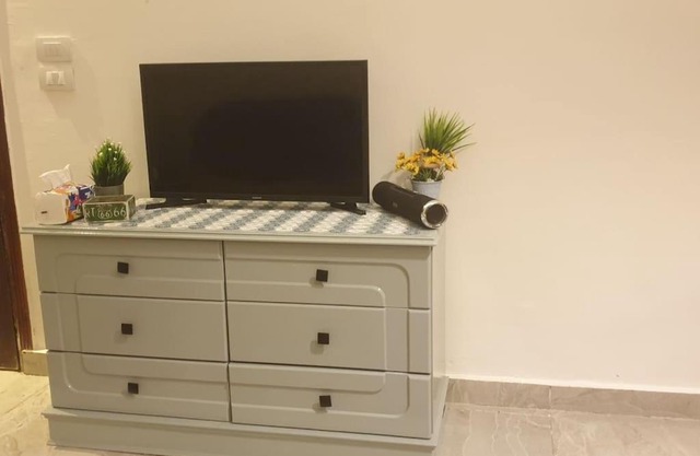 Newly renovated cozy studio 2 min 2 SEA