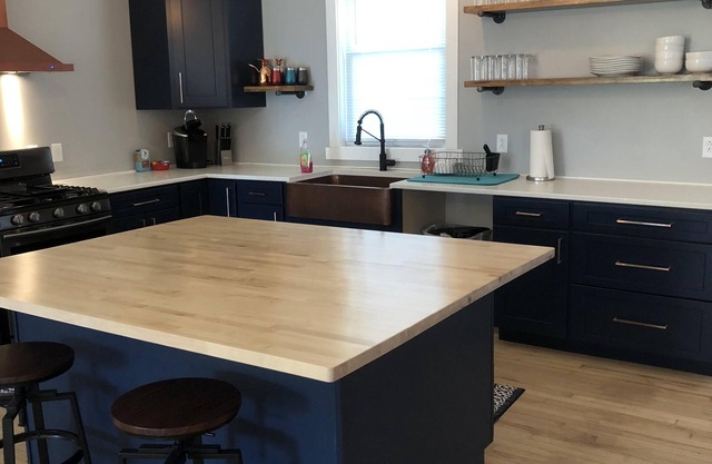 Casa recientemente renovada con el plano de planta abierto de sus sueños.