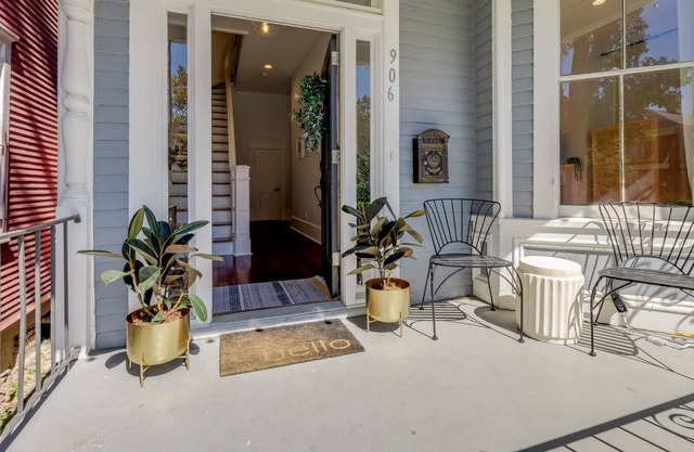 Newly Renovated Historic Home Minutes from Downtown