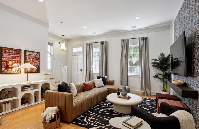 Newly Renovated Home | Free Parking