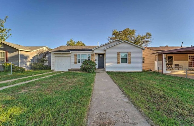 Newly renovated house 2.4 miles from Texas Tech Campus