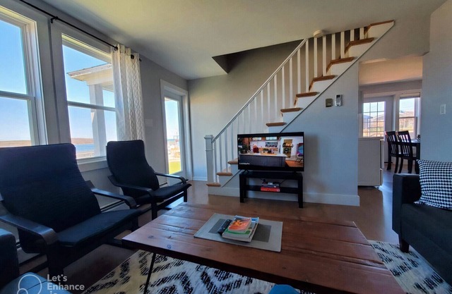 Newly renovated house 3 bedroom house downtown Chéticamp