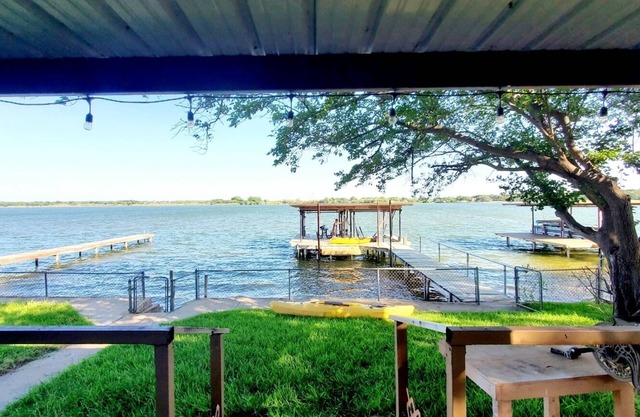 Newly Renovated Lakefront w/ Private Dock, Game Room, Kayak, Paddle Boat