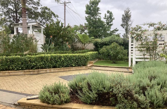 Newly Renovated Luxury Home - Pet Friendly