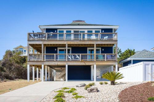 Newly Renovated Semi-Oceanfront Duck Home With Pool