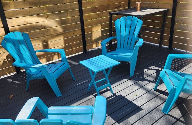 Newly renovated vacation rental! 20 minutes to Algonquin. Stay & play in Muskoka