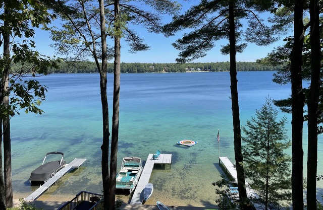 Casa de vacaciones recientemente renovada en Crystal Clear Bear Lake.