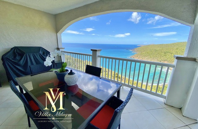 ¡Para estrenar! Villa de lujo Milagro, vistas a la playa privada!