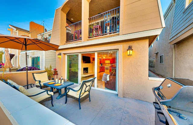 Newport Beach Simplicity I & II