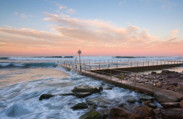 Newport Luxe - Quick walk to Beach