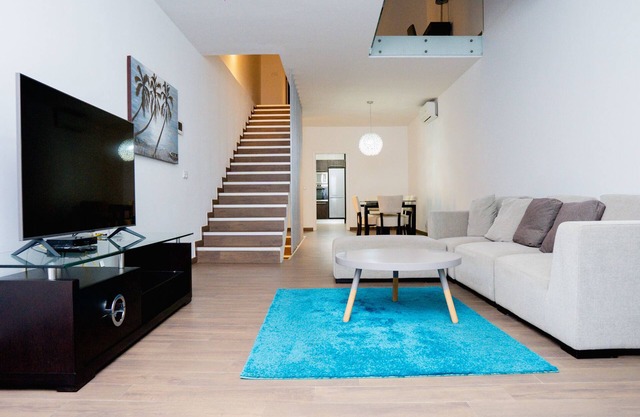Exclusive Villa SANTIAGO: Comfort, 24h Security, and 300m from the Sea