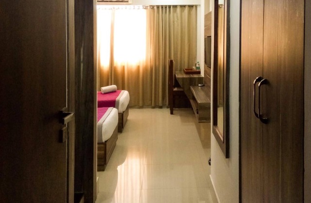 Nexstay Crystal Residency