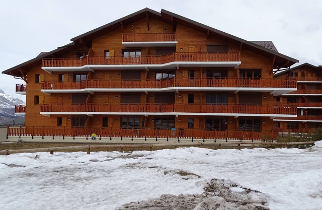 Next to the thalasso center