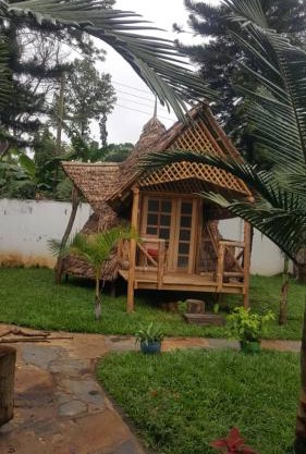 Ngorongoro Economy Lodge