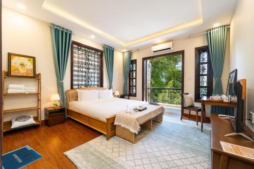 Nguyen Le Home