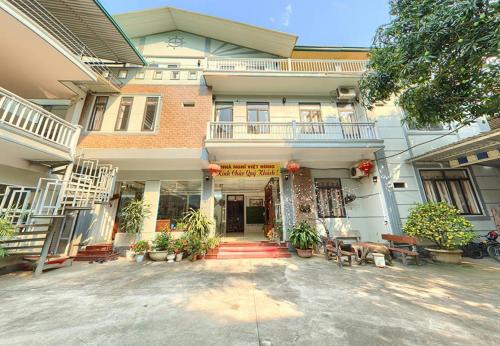 Nhà Nghỉ Việt Hùng