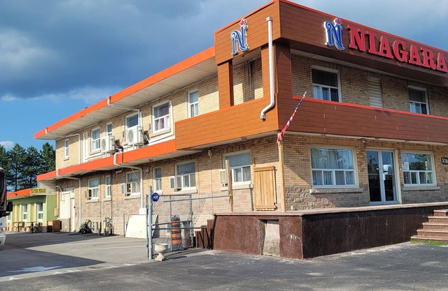 Niagara Inn