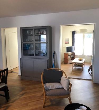 Nice 120m with garden near the sea