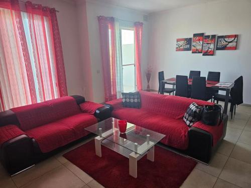 Nice 3 Bedroom Flat at Mosta