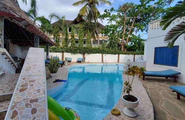 Nice and Cosy Studio En-suite, Kitchenette, Kenya