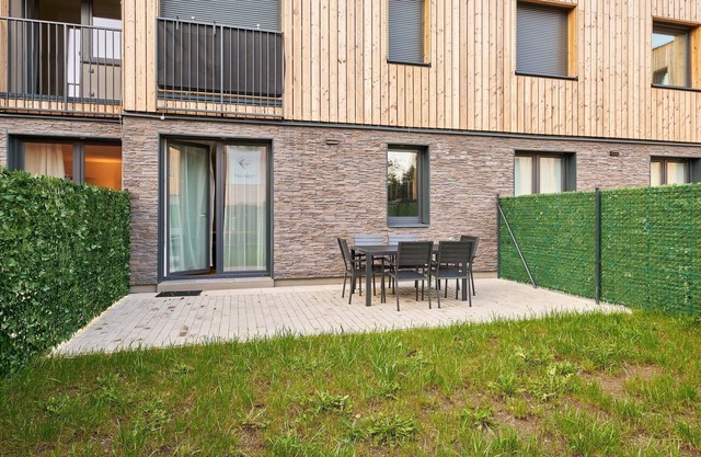 Hermoso apartamento para 4 personas con WIFI, TV, terraza y aparcamiento