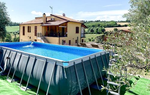 Nice Apartment In Porto Potenza Picena