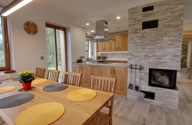 Acogedor apartamento para 8 personas con WIFI, TV, terraza y aparcamiento