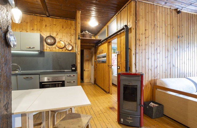 Hermoso apartamento para 4 personas con WIFI, TV, mascotas permitida y aparcamiento