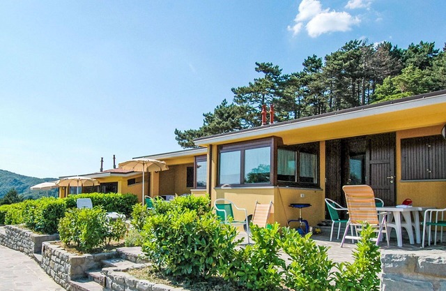 Acogedor apartamento para 2 personas con WIFI, piscina, TV, mascotas permitida y vista panorámica