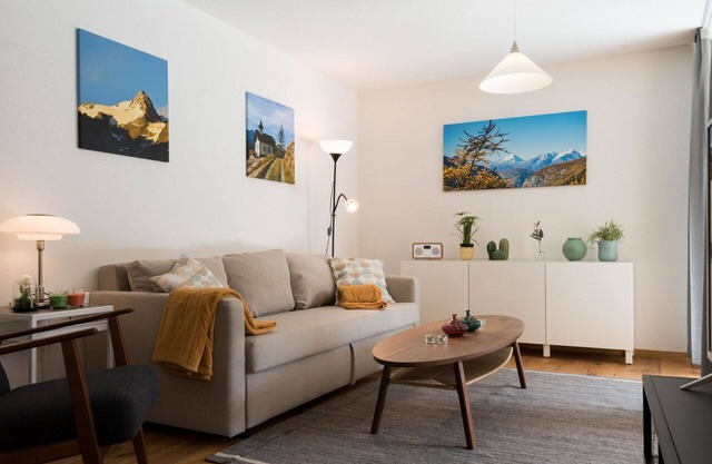 Bonito apartamento para 3 personas con WIFI, TV, balcón y mascotas permitida
