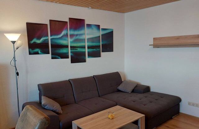 Acogedor apartamento para 3 personas con WIFI, TV, balcón, mascotas permitida y aparcamiento