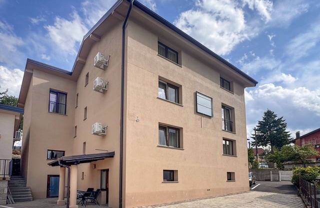 Acogedor apartamento para 3 personas con WIFI, TV, terraza y aparcamiento