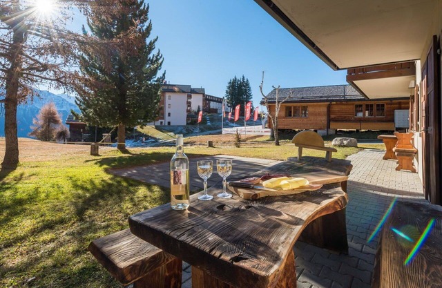 Nice apartment for 4 guests with WIFI and TV