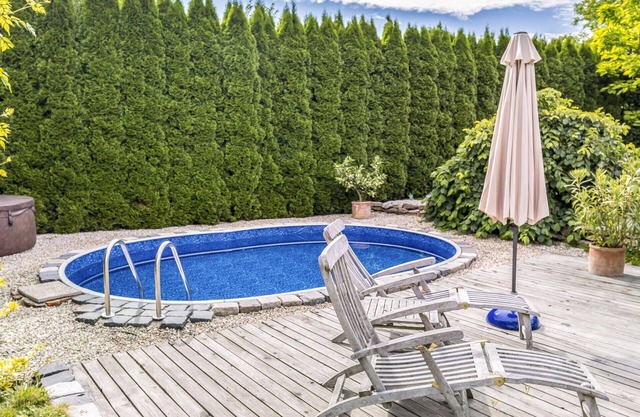 Hermoso apartamento para 6 personas con WIFI, piscina, TV, patio y aparcamiento
