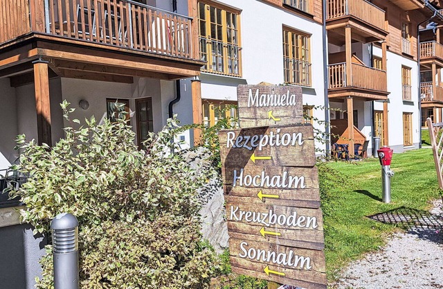 Precioso apartamento con WIFI, piscina, TV, terraza, mascotas permitida y aparcamiento