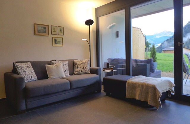 Acogedor apartamento con WIFI, TV, terraza, mascotas permitida, vista panorámica y aparcamiento