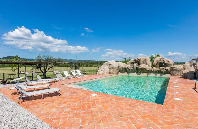 Apartamento con WIFI, piscina, A/C, patio, mascotas permitida, vista panorámica, aparcamiento