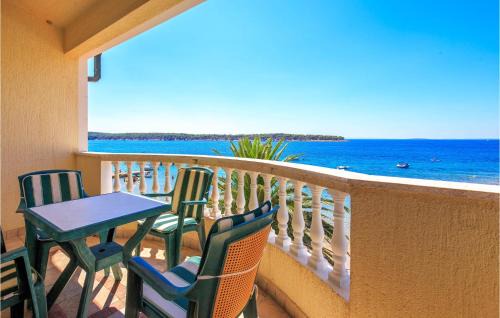 Nice Apartment In Banjol