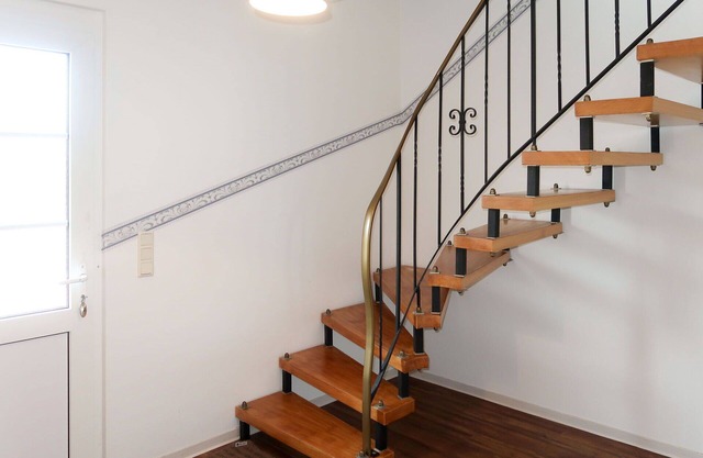 Bonito apartamento en villa con WIFI, TV, terraza, mascotas permitida y aparcamiento