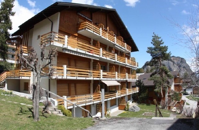 bonito apartamento de 3.5 habitaciones en Ovronnaz